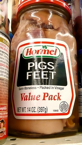pickled-pigs-feet-01.jpg