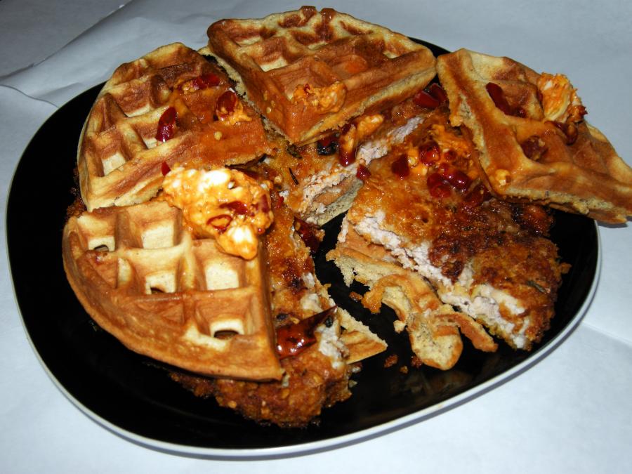 6-17-12_chicken_waffle_2.jpg