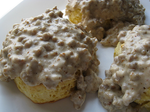 biscuits_and_gravy2.jpg