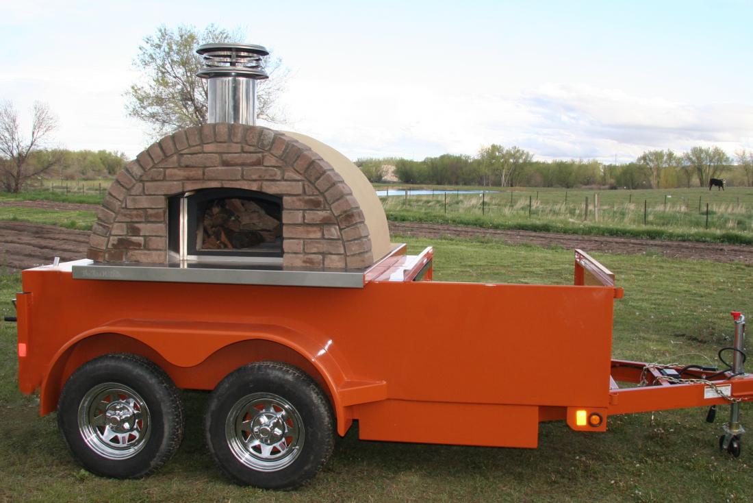 brick_oven_trailer.jpg