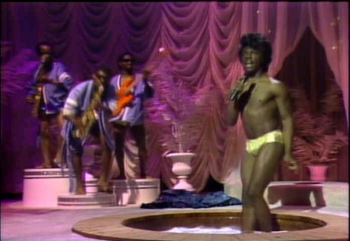 james_brown's_celebrity_hot_tub_party024.jpg