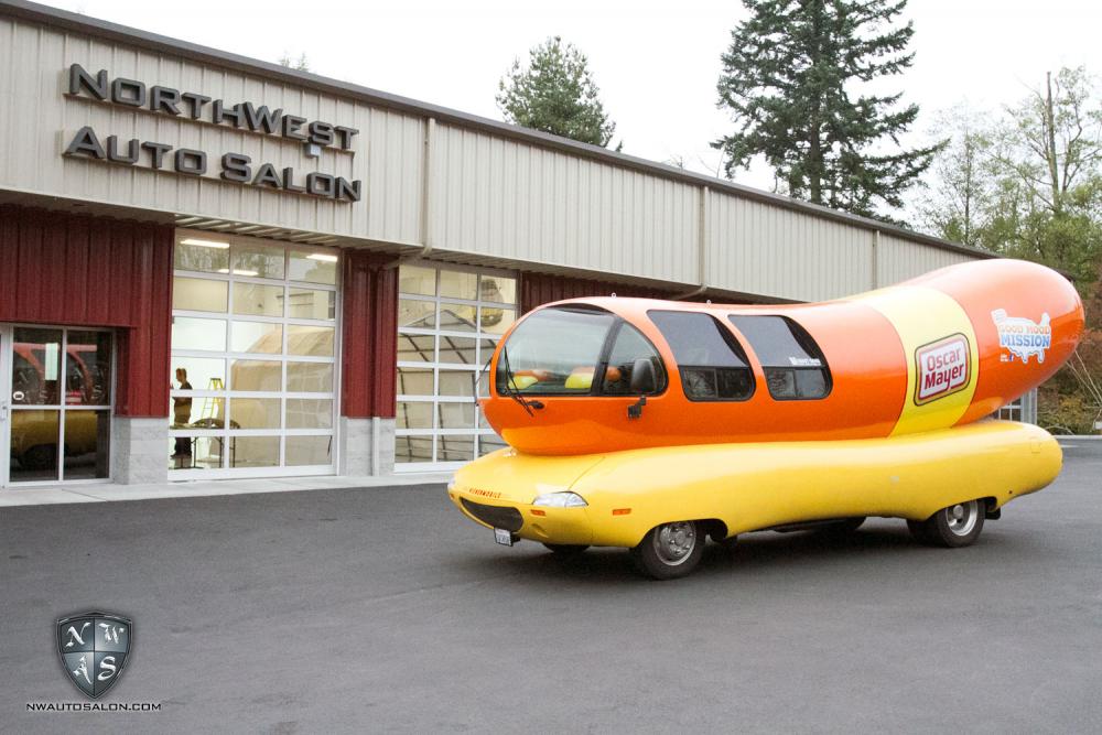 wienermobile_carwash.jpg