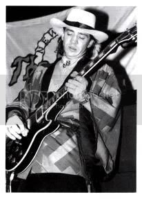 SRVLesPaul.jpg