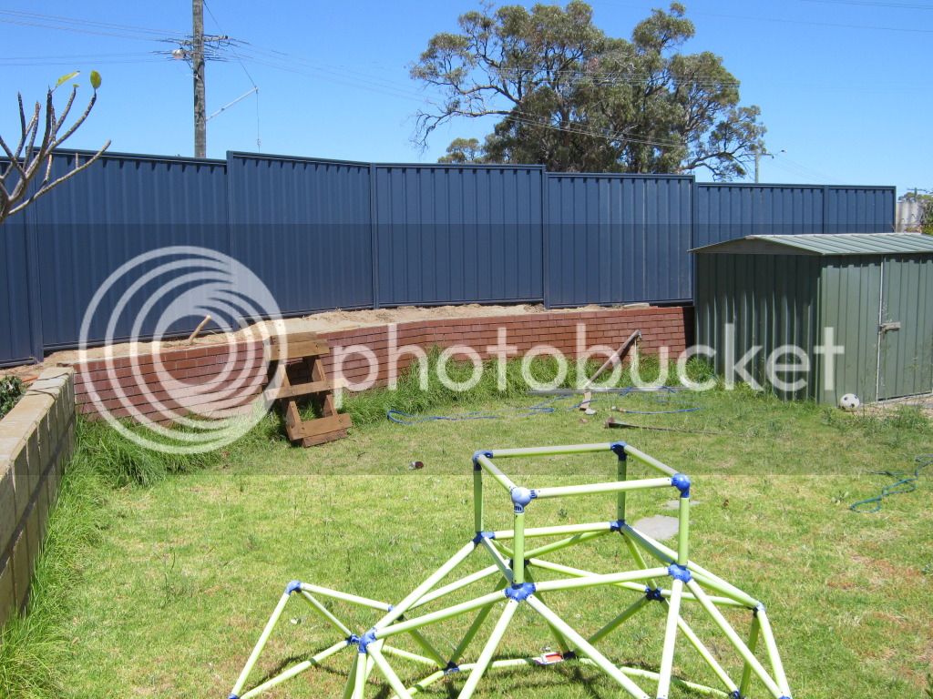 fence014.jpg
