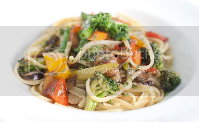 LinguineVegetableMedley_zps9c823af8.jpg