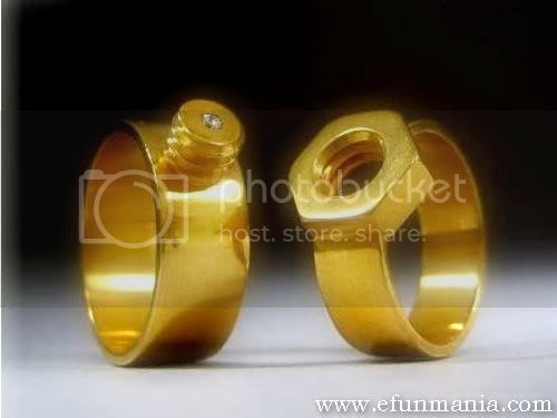 mechanical_enginners_wedding_ring.jpg