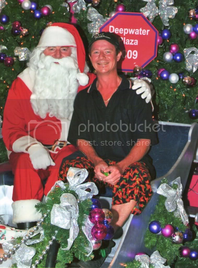 santa2009.jpg