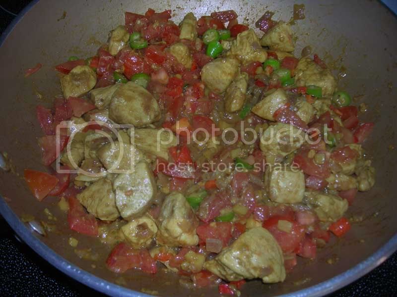 chicken-tomatoes-and-peppers-rendering.jpg