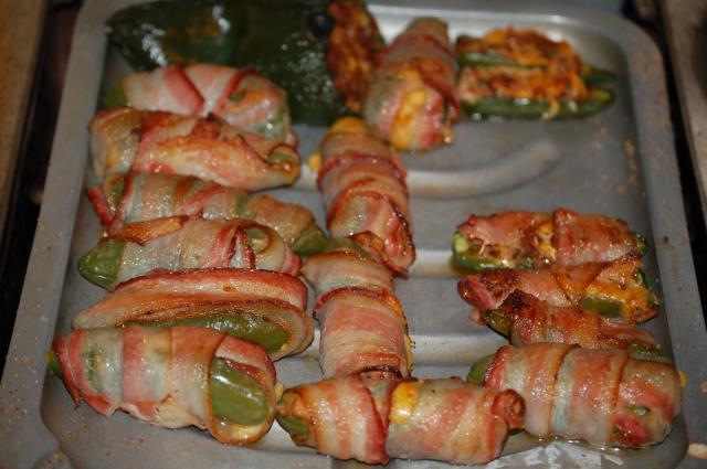 16480_jan_1st_2010_my_first_pepper_poppers_003.jpg