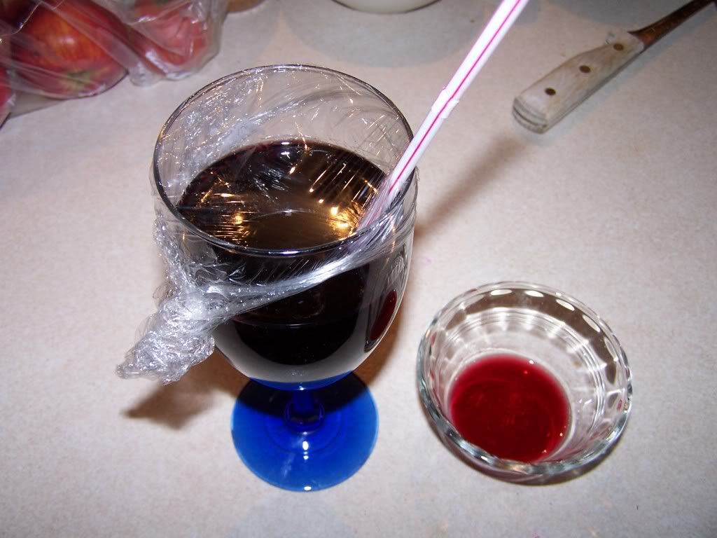 coveredwineglass001.jpg