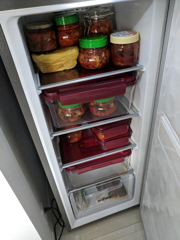 inside-kimchi-fridge.jpg